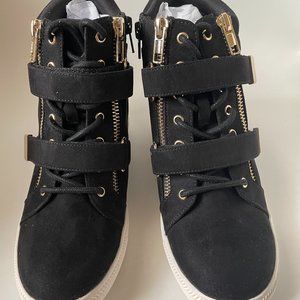 INC International Concept Women's Debby Black Suede Heel Sneakers_6M